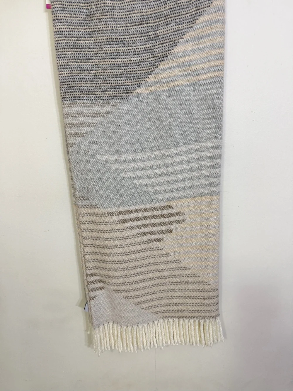 TEXTEIS PENEDO Oversized Throw Blanket Beige Gray Striped Portugal 50